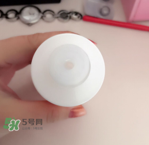薇姿水光煥白精華水怎么樣？薇姿水光煥白精華水好用嗎？