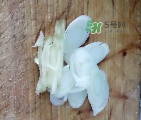 蜂蛹怎么保存？蜂蛹怎么做好吃？