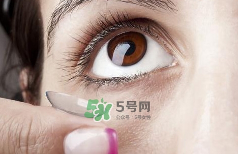 配個隱形眼鏡多少錢？隱形眼鏡日拋多少錢