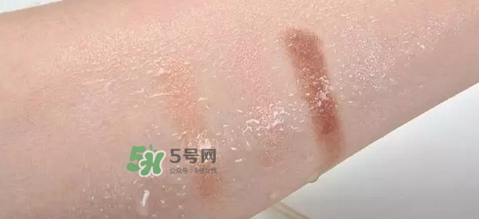 canmake五色眼影怎么樣？canmake五色眼影桃花妝怎么畫？