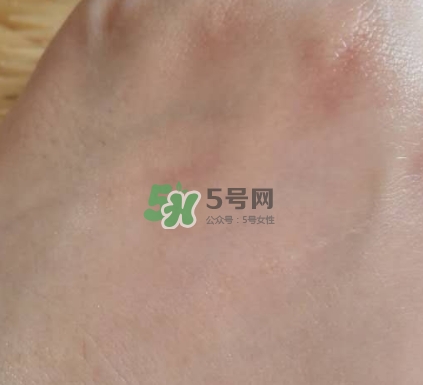 悅木之源菌菇水是爽膚水嗎？悅木之源菌菇水是精華嗎