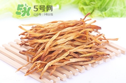 新鮮黃花菜怎么吃？新鮮黃花菜怎么做好吃