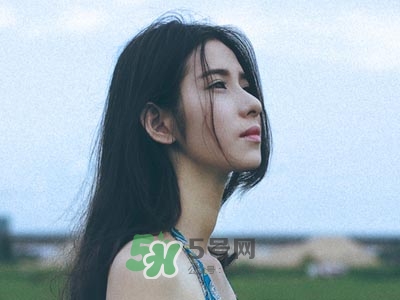 女人潛意識(shí)里希望被強(qiáng)吻？關(guān)于房事九大有趣的男女心理