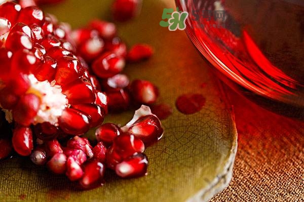 吃石榴籽有什么好處？吃石榴籽有副作用嗎？