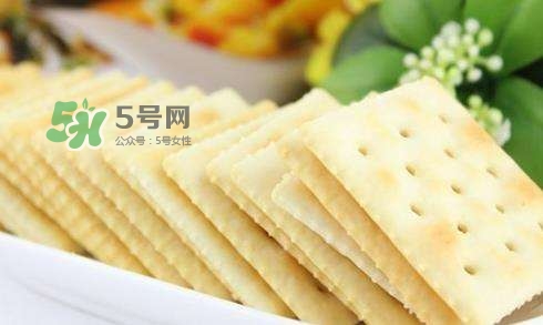 孕婦能吃蘇打餅干嗎？孕婦吃蘇打餅干好嗎？