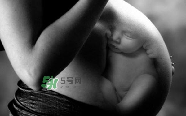 羊水栓塞是醫(yī)療事故嗎？羊水栓塞多發(fā)生于順產(chǎn)還是剖腹產(chǎn)？