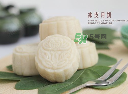 冰皮月餅皮太黏怎么辦？冰皮月餅粘手怎么回事？