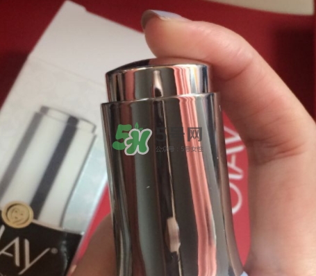 olay小白瓶會長毛嗎？olay小白瓶長黑毛是怎么回事？