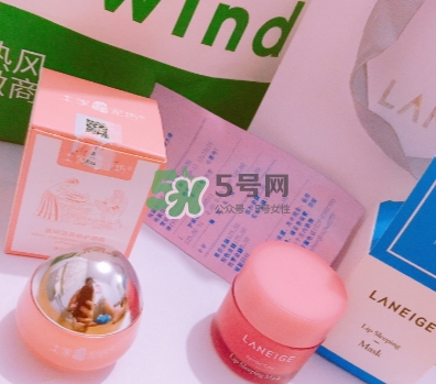 土家硒泥坊唇膜和蘭芝唇膜哪個(gè)好？土家硒泥坊唇膜和蘭芝對(duì)比