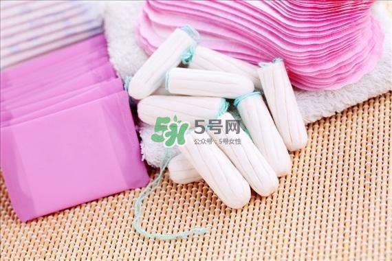 衛(wèi)生棉條和衛(wèi)生巾哪個好？衛(wèi)生棉條和衛(wèi)生巾的區(qū)別