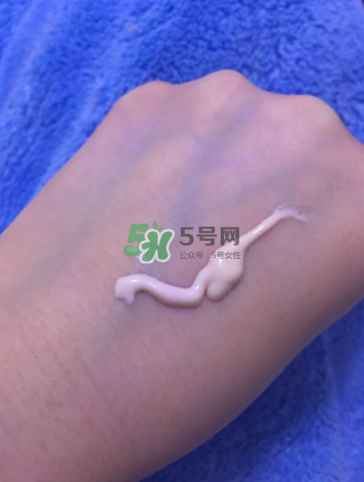 希思黎毛孔緊致無瑕精華露好用嗎_怎么樣？