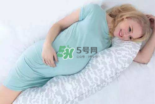 孕晚期怎么睡覺(jué)才舒服？孕晚期正確睡姿