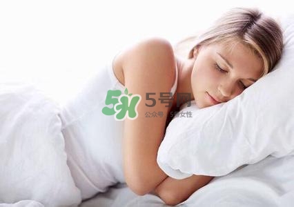 孕婦睡姿會(huì)影響寶寶嗎？孕婦睡姿對(duì)寶寶的影響