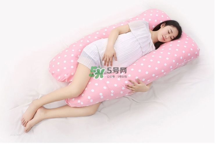 孕婦睡姿會(huì)影響寶寶嗎？孕婦睡姿對(duì)寶寶的影響
