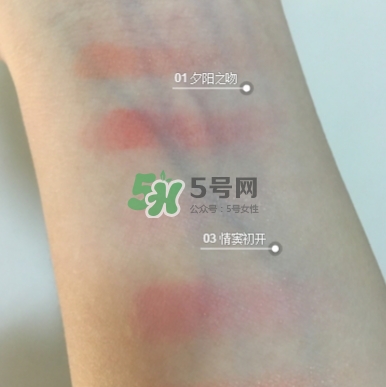 美寶蓮漸變?nèi)t試色 美寶蓮微醺情報漸變?nèi)t怎么樣？