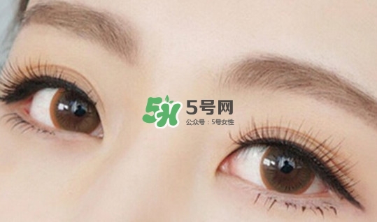 波浪眉是怎么畫的？為什么流行波浪眉？