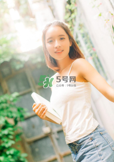 女金膠囊經(jīng)期可以吃嗎？女金膠囊什么時(shí)候吃最好？