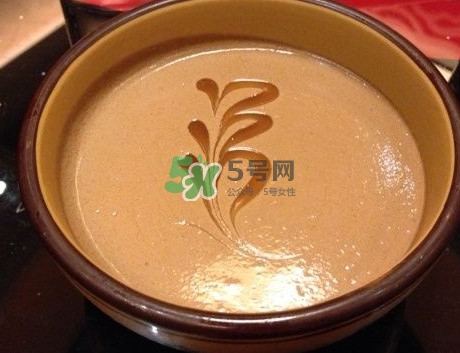 芝麻醬和花生醬哪個好？芝麻醬和花生醬的區(qū)別