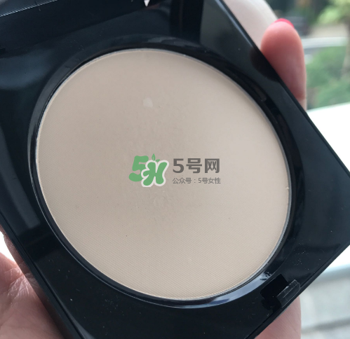 bobbi brown粉餅多少錢？芭比波朗粉餅價(jià)格