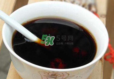 男人能喝紅糖水嗎？男人喝紅糖水有什么好處？