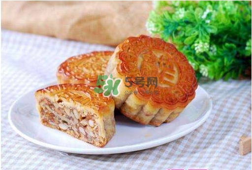 五仁月餅里的紅綠絲是什么？五仁月餅里面有什么？