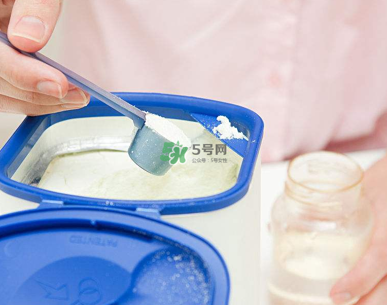 瘋搶的洋奶粉可能不合標準 有哪些不合標準的奶粉？