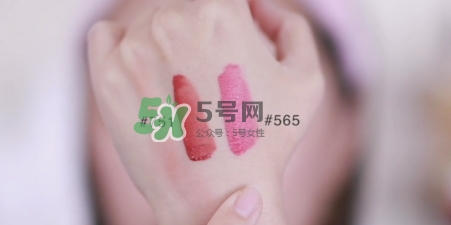 迪奧藍(lán)星唇釉751好看嗎？dior迪奧藍(lán)星唇釉751試色