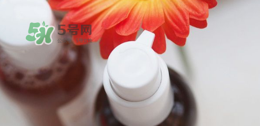科顏氏金盞花潔面啫喱好用嗎？金盞花潔面是氨基酸嗎？