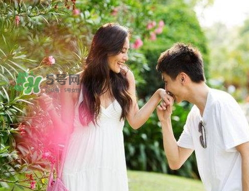 婚外情如何調(diào)查取證？網(wǎng)絡聊天記錄屬于婚外情證據(jù)嗎？