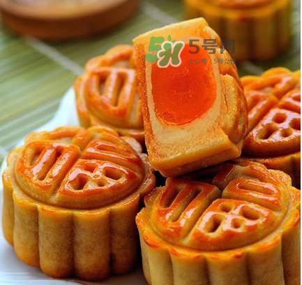 月餅轉(zhuǎn)化糖漿可以用蜂蜜代替嗎？月餅轉(zhuǎn)化糖漿可以用什么代替？