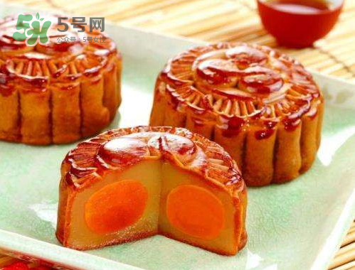 蛋黃月餅多少錢一個(gè)？蛋黃月餅好吃嗎？