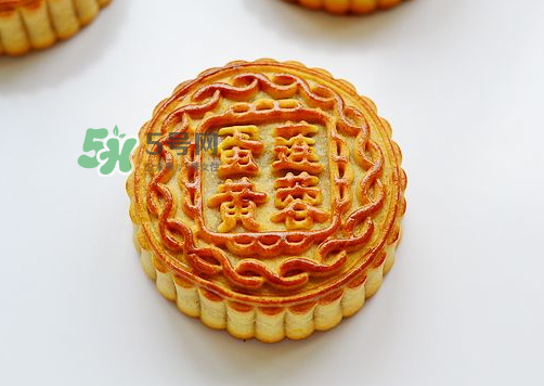 蛋黃月餅多少錢一個(gè)？蛋黃月餅好吃嗎？