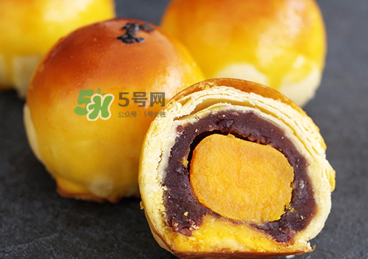 蛋黃酥多少錢一個？蛋黃酥多少錢一盒？