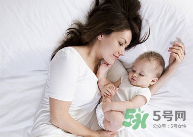 破腹產(chǎn)多久可以喂養(yǎng)母乳？破腹產(chǎn)惡露多久后干凈算正常