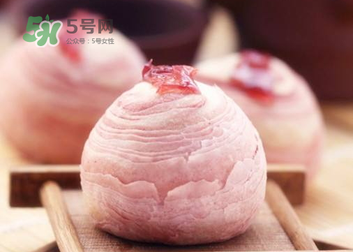 蛋黃酥為什么會(huì)開裂？蛋黃酥開裂原因