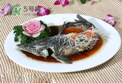 黑魚可以清蒸嗎？黑魚蒸多久？