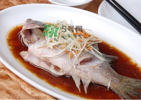 黑魚可以清蒸嗎？黑魚蒸多久？