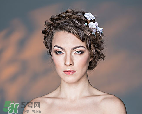 眼睛發(fā)黃是不是肝不好？眼睛發(fā)黃跟肝有關(guān)系嗎？