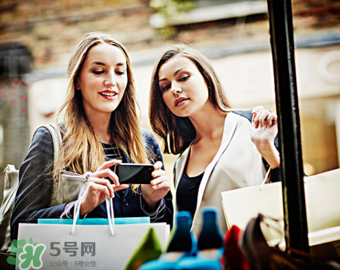低血糖跟貧血一樣嗎？低血糖跟貧血有什么區(qū)別？
