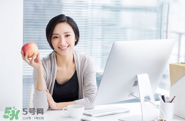 低血糖跟胖瘦有關(guān)系嗎？低血糖跟血壓有關(guān)系嗎？