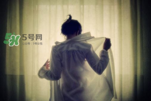 男性成人用品有害嗎？男性成人用品應(yīng)該怎樣使用？