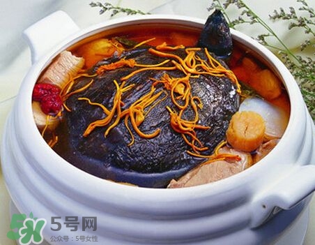 產(chǎn)婦能吃甲魚(yú)嗎？產(chǎn)婦能吃甲魚(yú)湯嗎？