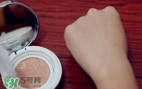 美康粉黛氣墊bb怎么樣？美康粉黛氣墊bb毀容