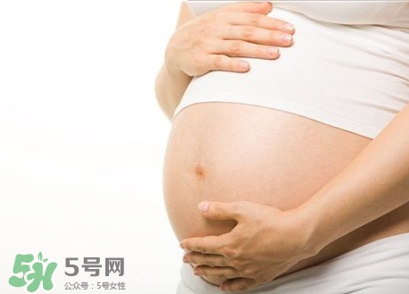 郁美凈孕婦可以用嗎？郁美凈可以防妊娠紋嗎？