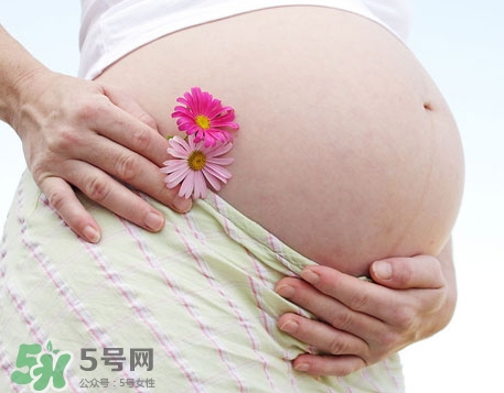 妊娠紋什么時候變白？妊娠紋產(chǎn)品什么時候用？
