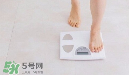 妊娠紋什么時候變白？妊娠紋產(chǎn)品什么時候用？