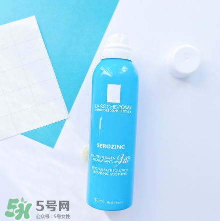 理膚泉藍噴和白噴哪個好？理膚泉藍噴怎么樣？