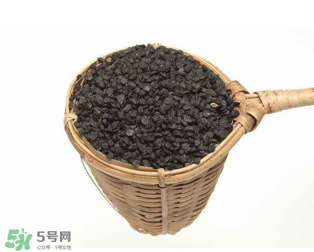 韭菜籽可以泡酒嗎？韭菜籽可以腌著吃嗎？
