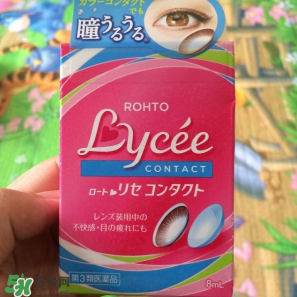 樂敦小粉花戴著隱形能用嗎_戴隱形能不能滴？