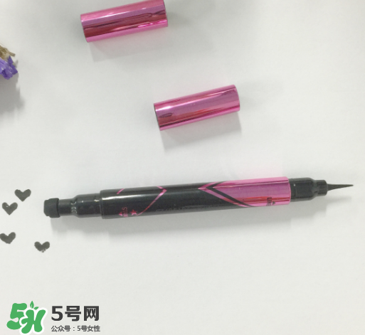美寶蓮眼線液筆怎么樣？美寶蓮眼線液筆暈染嗎？